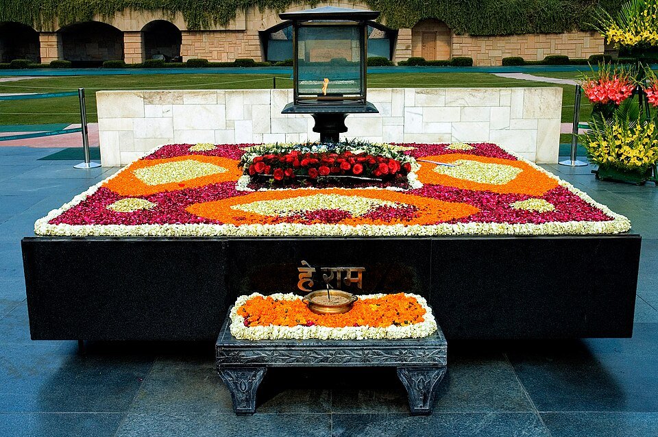 Gandhi Memorial – Delhi Sightseeing
