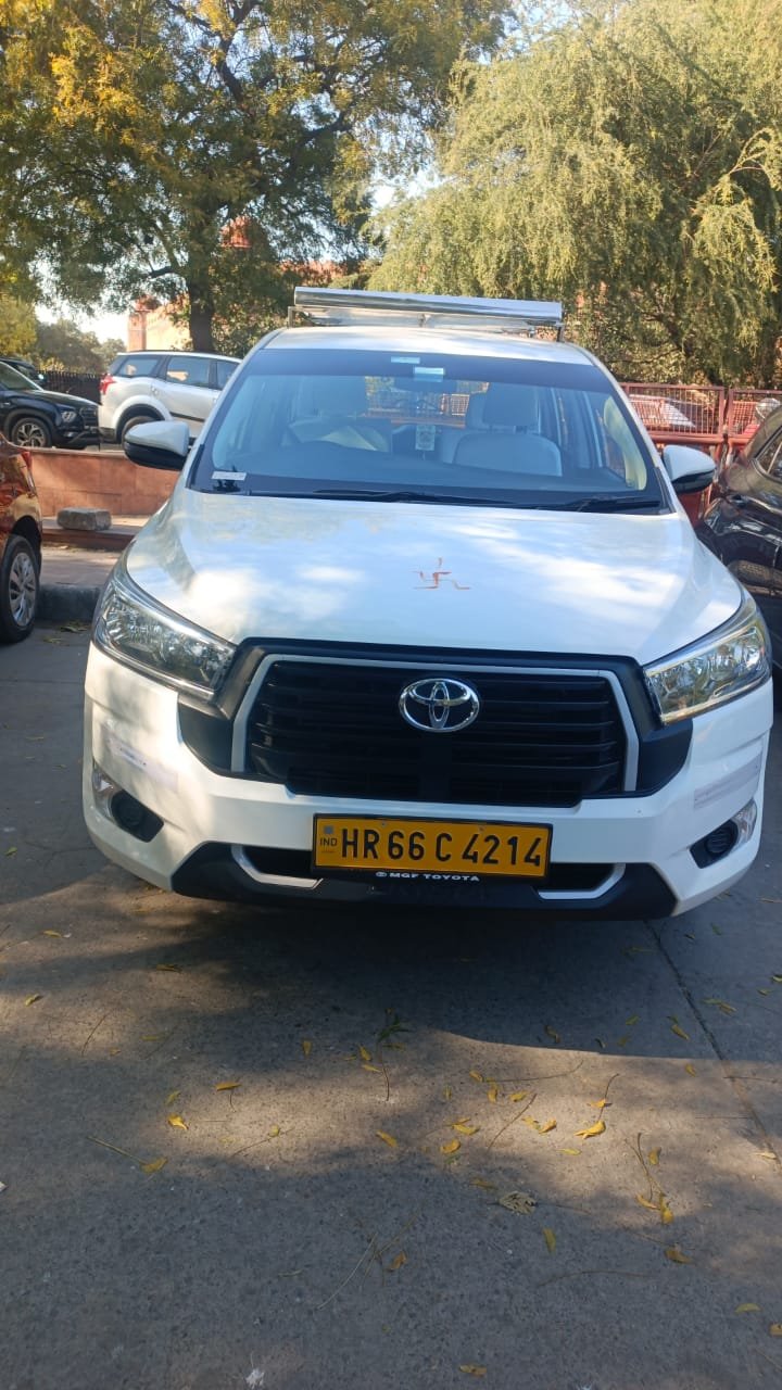 Premium Sedan Service – Kanhaiya Taxi and Tour Travels