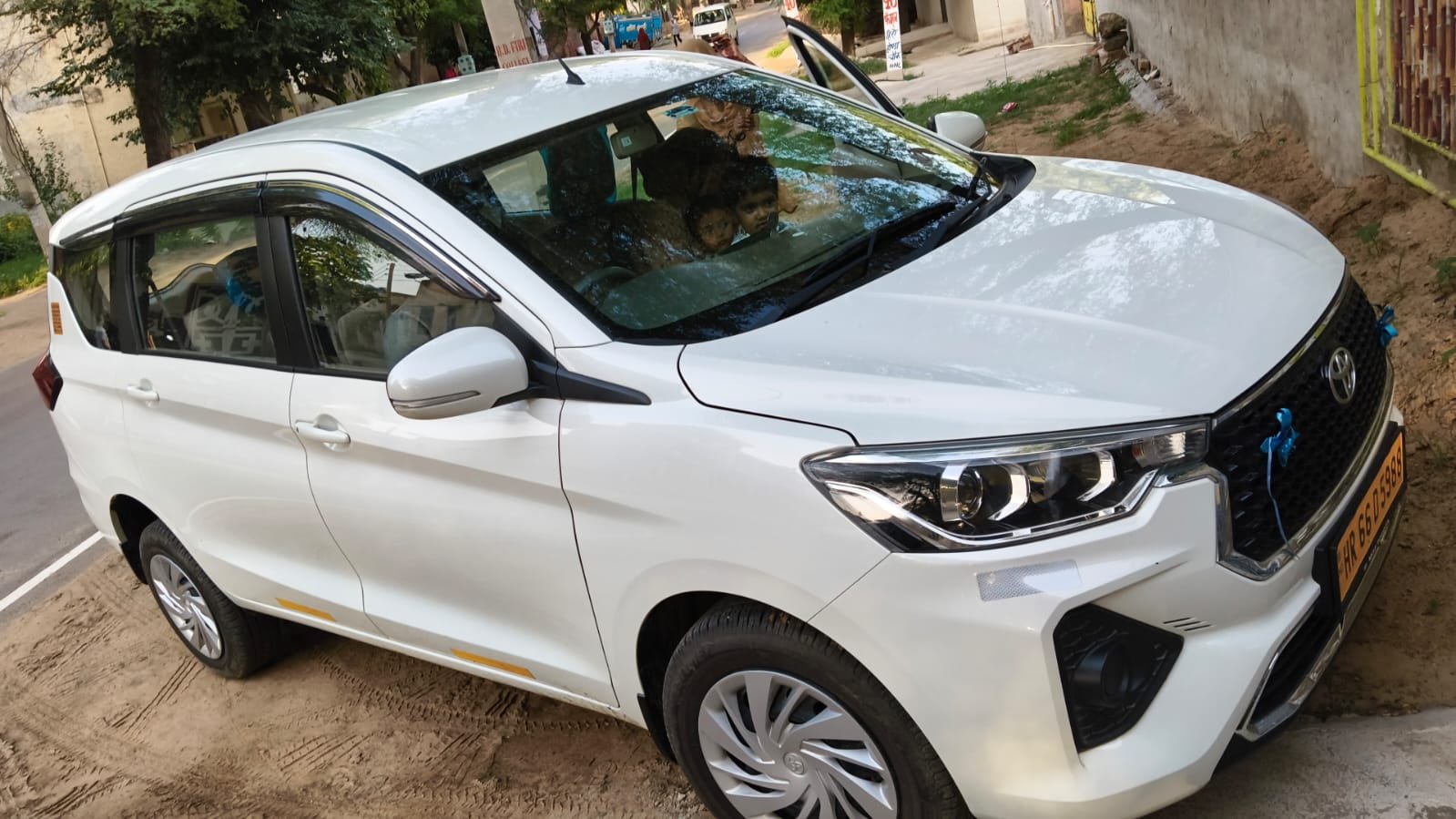 Highway Travel – Kanhaiya Taxi and Tour Travels